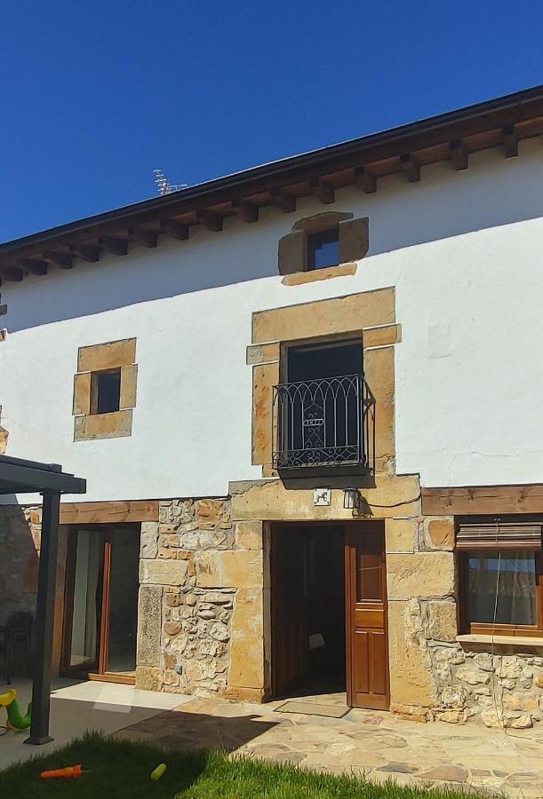 Вілла Casa Del Medio Fuentecantos Екстер'єр фото